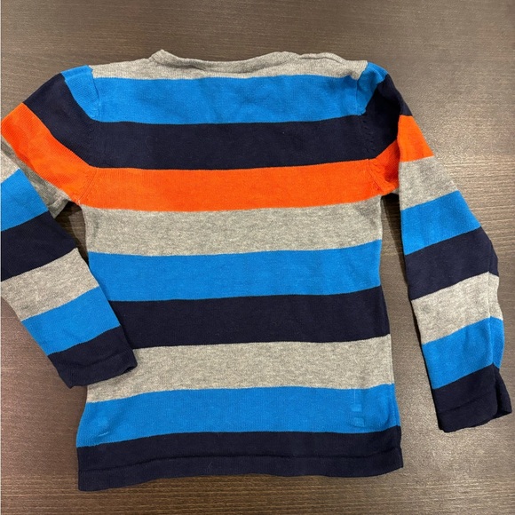 Lot of light sweaters - 4-5 years old (104-110) - Picture 6 of 13